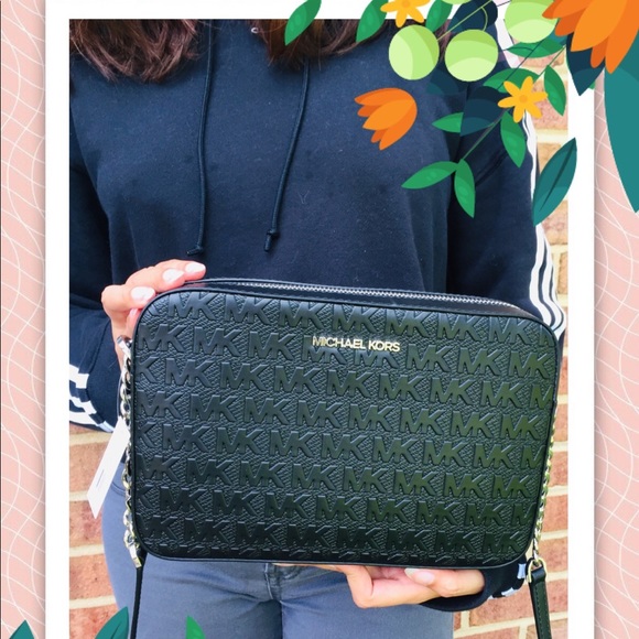 Michael Kors Black debossed leather crossbody bag - Picture 13 of 13